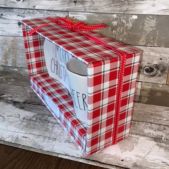 Rae Dunn New Melamine Plate & Cup Set Merry Christmas Cheer - Picture 7 of 7